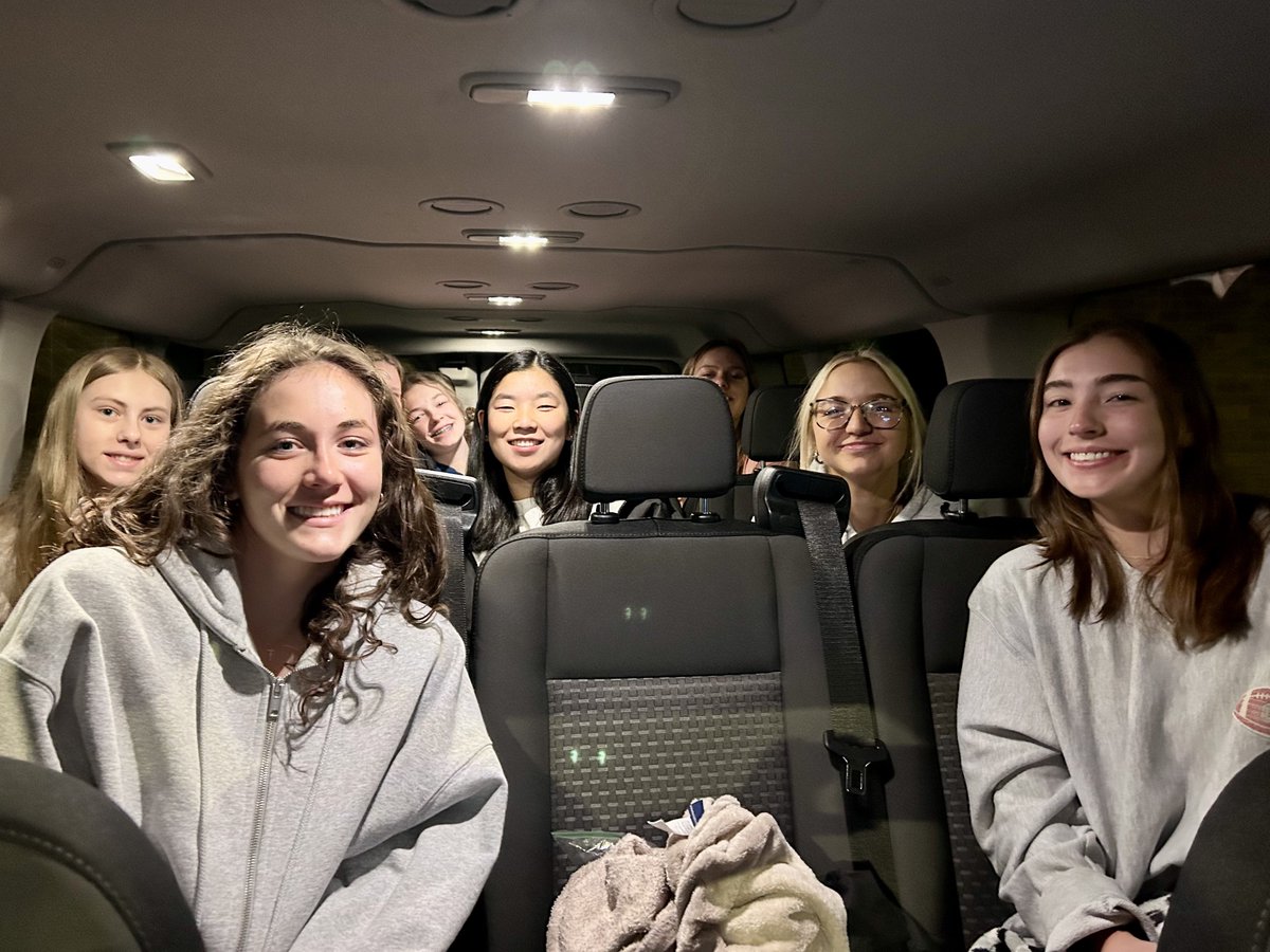 UABearsSB's tweet photo. On-time departure for our spring training trip to Myrtle Beach. Let’s go!!! #GoBears https://t.co/utDU8dOZcX