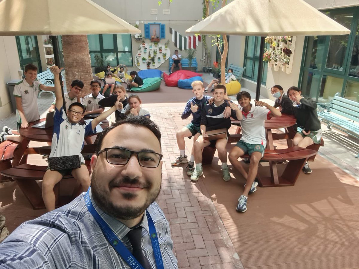 JCD_ArabicB's tweet photo. Year 10 are enjoying their outdoor time during the Arabic lesson @JumeirahCollege @GEMS_ME #Arabicweek https://t.co/NSczjIXf1x