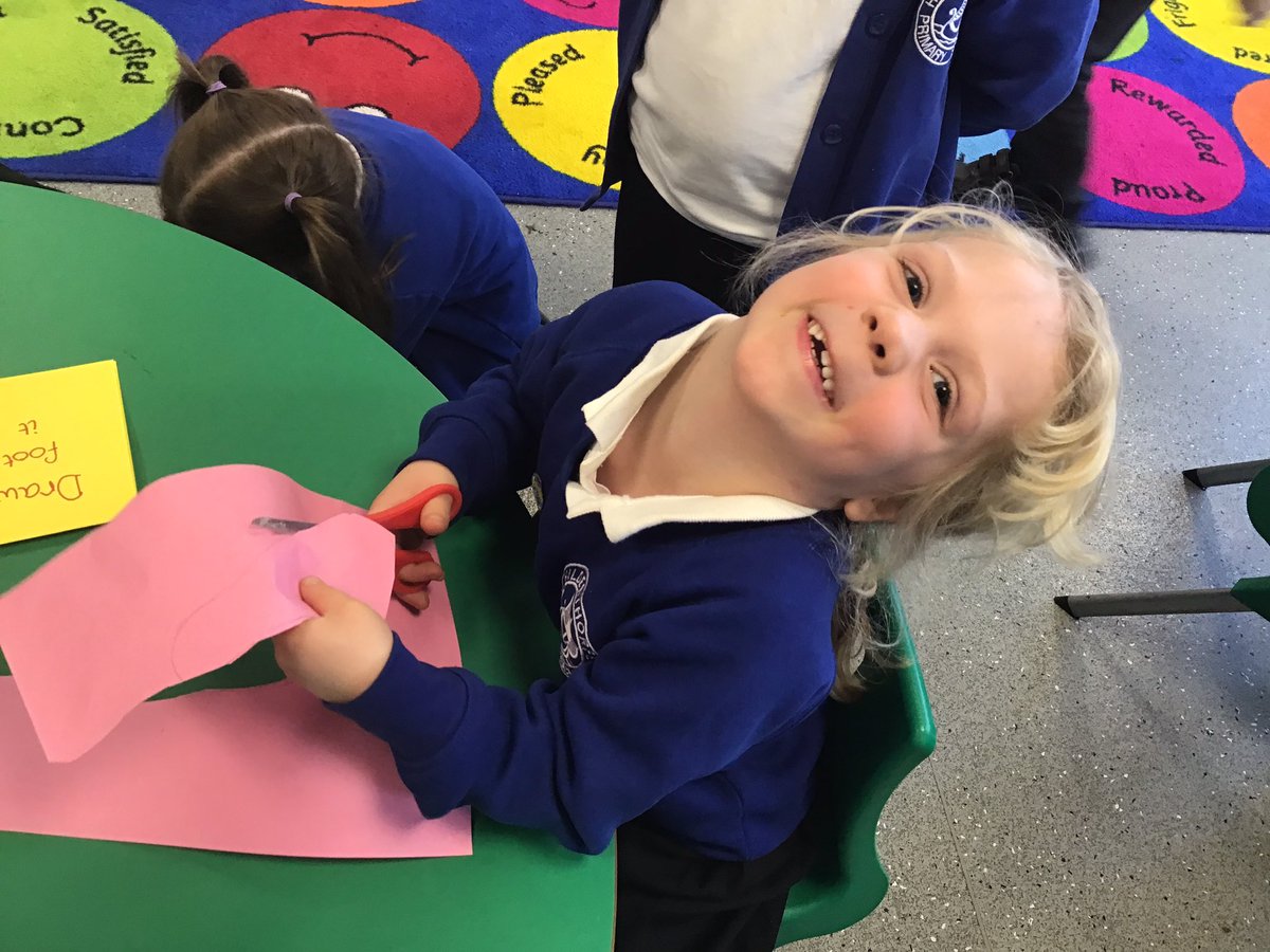 HilderthorpeSch's tweet photo. Red Class are having fun measuring - we’re drawing round our feet and cutting them out! Then we will use them to measure objects. #hildeyfs #hildmaths @mathsnoproblem #eyfsmaths https://t.co/ERyVkKxgMF