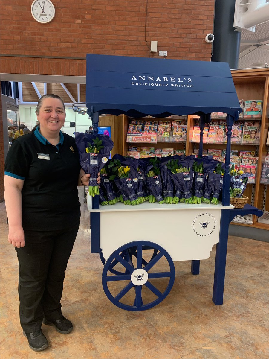 Booths Supermarket (@boothscountry) on Twitter photo Spring has sprung and Vicki is prepared with plenty of beautiful <a href="/ADBStrawberries/">Annabel Makin-Jones</a> daffodils at Knutsford 💛 Spring has sprung and Vicki is prepared with plenty of beautiful <a href="/ADBStrawberries/">Annabel Makin-Jones</a> daffodils at Knutsford 💛