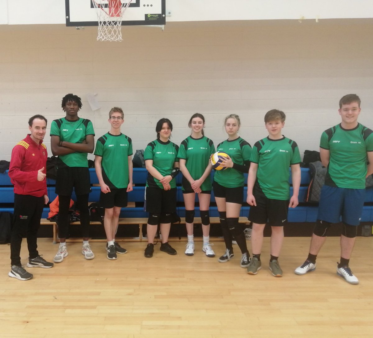 BrePEandScience's tweet photo. Thanks  @ArdgillanCc  for the game. Our volleyball team won one and lost one. Wonderful fair play shown at both games 🏐 

@BremoreEducate https://t.co/jPrA7mTZy7