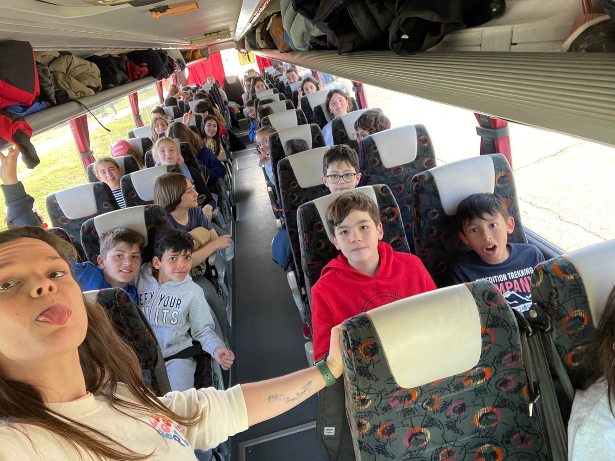 ElValle_II's tweet photo. ¡Nuestro turno! 👉Nos vamos de #convis 🏕️
#sanchinarro #auladenaturaleza #convivencias #6epd #educaciónprimaria #duruelo #segovia https://t.co/aHeprTDTiP