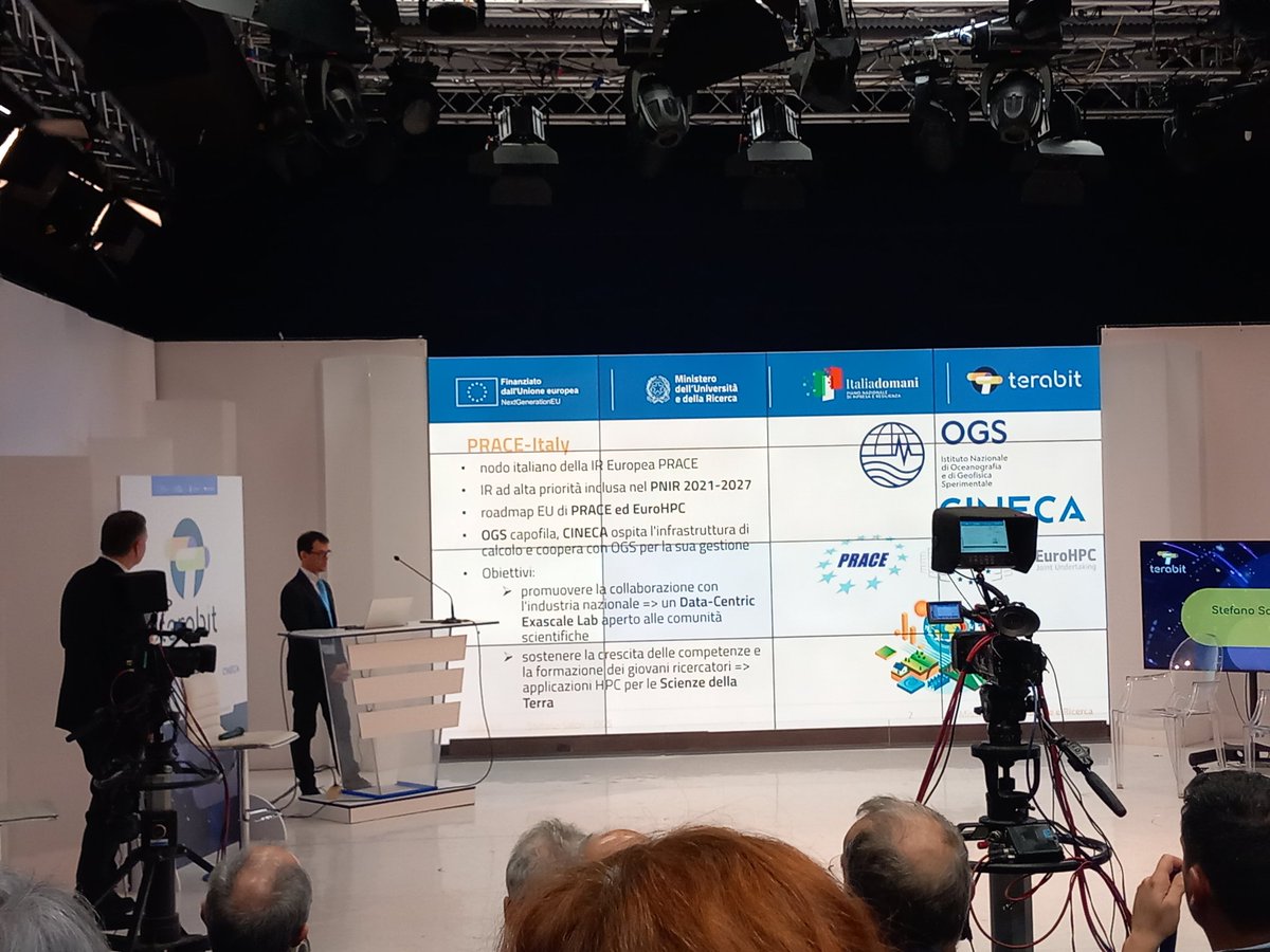 Lav1608's tweet photo. Terabit project financed by #PNRR to promote and integrate existing HPC networks presentation on going now in #Cagliari and on-air 
@OGS_IT  is here https://t.co/OZapn8VBBk