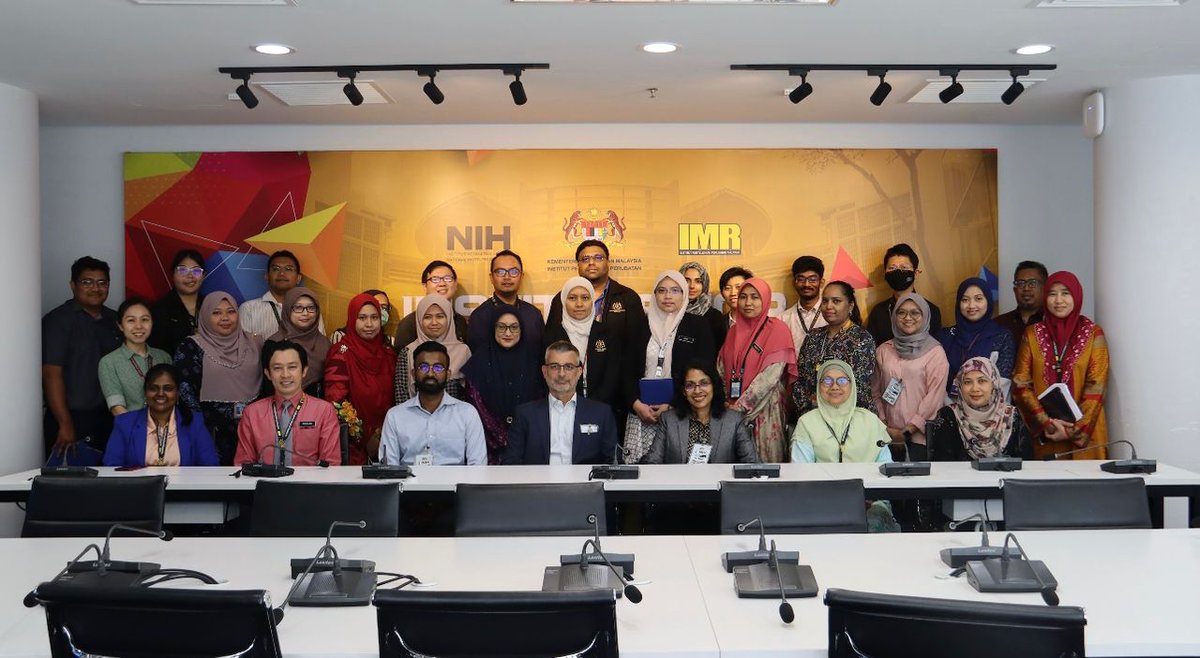IMR_NIH's tweet photo. IMR received prominent visitors today from Dr Neelika Malavige, Head of Dengue Global Program and Scientific Affairs, India ; Mr Jean-Michel Piedagnel, and Mr Tilakbabu Ramanaidu, @DNDi
Thanks for the shared experience and visit to our institute #nihmy https://t.co/KVkGm1DxFv