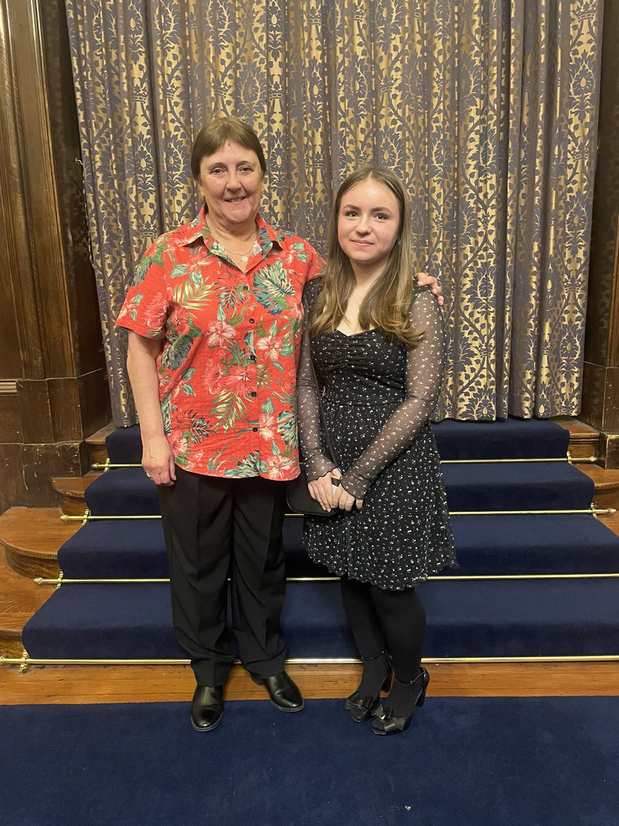 I had a lovely day yesterday receiving my BEM from @ERLieutenancy at Guildhall, having my family and some of my @BTOHull family there made it all the more special. Plus I got to meet @First_2_Fifty who is an absolute football legend☺️