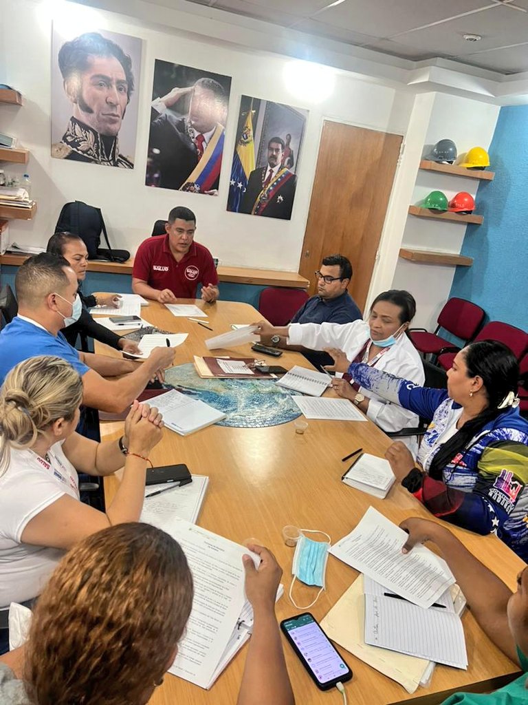 #ChávezDelMundo

En el Dtto. Capital se llevó a cabo reunión de trabajo con los Jefes de Eje para evaluar nuevas estrategias de acción de las Bricomiles de la Salud

<a href="/luisa0211266164/">🌺🌺luisa02🌺🌺</a> <a href="/Lagocha_14/">Xiomabel</a> <a href="/leridadegarcia1/">🌺ZG 🌺</a> <a href="/Yaneth050025741/">Yaneth Ortega</a> <a href="/pelusat647/">Pelusa</a> <a href="/pirela002/">pirela02 ☀️</a> <a href="/beatriz77748/">Beatriz Rojas ❤🌹</a> <a href="/Mercede073/">🍂 мєяςє_fιиα2🍂</a>