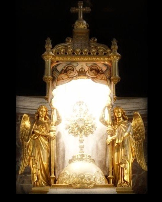 GloryBeeGod4evr's tweet image. Come to the foot of the altar. Graces will be shed on all, great and little, especially upon those who seek for them. 
-St. Catherine Laboure