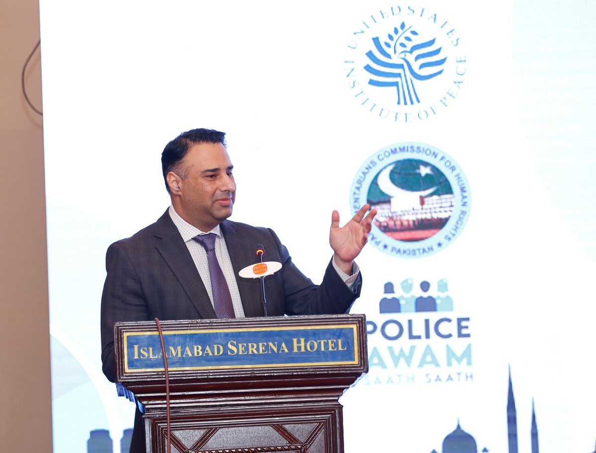 PasbanAwam's tweet photo. Talking about the need for more inclusivity-oriented projects, Dr. @adnanrafiq (Member Planning Commission of Pakistan) shared his insights about the value that Women Police Councils bring to the police and the country. @USIP @GovtofPakistan #NWPC23 #WomenInPolice https://t.co/N1t3SG7kNi