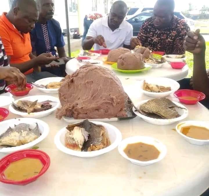 Samoteltours's tweet photo. After a long journey..It is now time to fill our stomach... https://t.co/1aSz6VQJpg