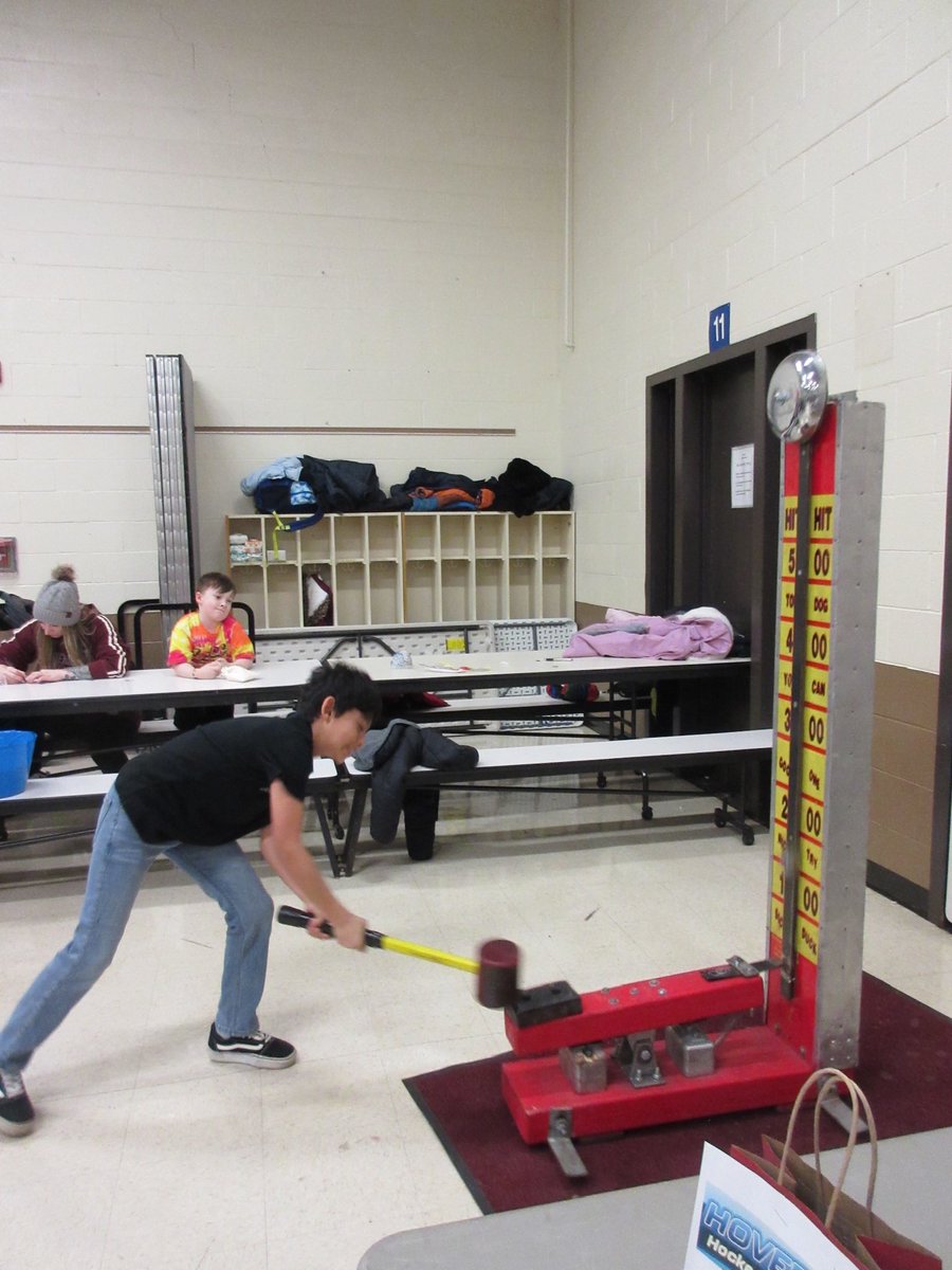 PrincipalMonroe tweet media