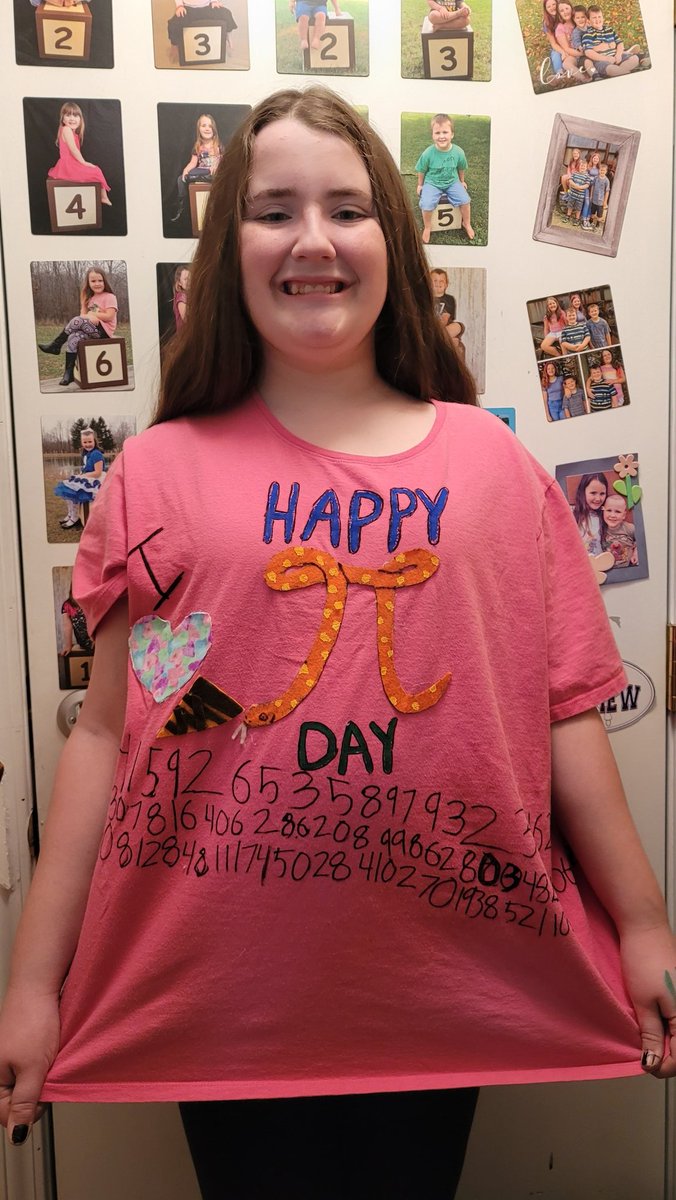 TheBrewCrew2010's tweet photo. Happy PI day!!! So bug's grade was encouraged to wear a Pi shirt &amp; they are having a poster contest. This is what she made. There is lots of play on words...like 🥧thon. 🥧lot.  The numbers go around the back of the shirt &amp; to the front @midvieweast @MidviewLocal #wearemidview https://t.co/u1nZkIWlQr