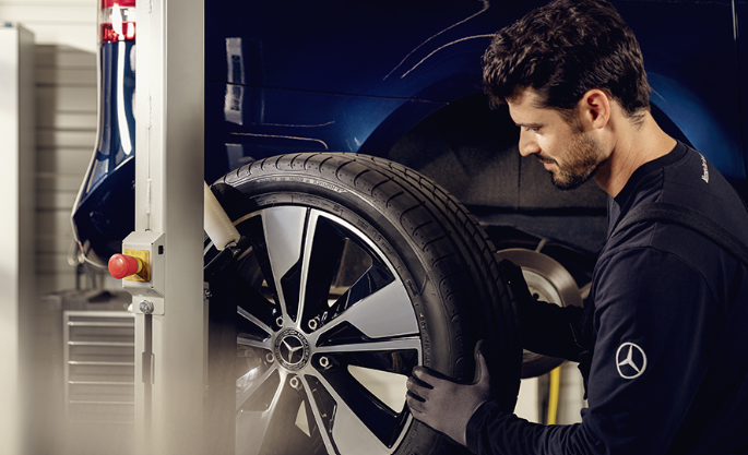 Book your Mercedes-Benz Service today at Sheehy Motors Carlow. 
Our experts are ready and waiting. 

Contact us on:
☎️  059 9174000 
💻  tinyurl.com/MBCarlowService

#MercedesBenzService
#SheehyMotors