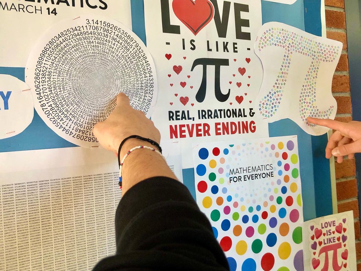 SGeorgesSchool's tweet photo. 🤩🧮Enjoy today's International Day of Mathematics! 

#piday #idm2023 #idem314 #idm314cat #GironaSchool #SchoolGirona #EscolaGirona #Girona https://t.co/46mlspIyRw