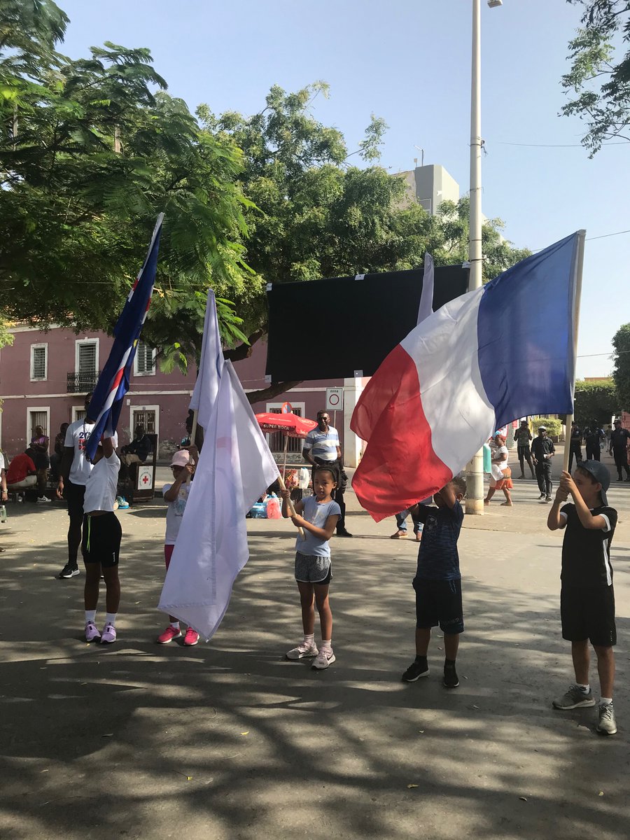 La France au Cap-Vert tweet media
