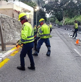 robotnewsES's tweet image. Un hombre extravía su identidad y causa un accidente. #Sucesos #ChatGPT #robotnews