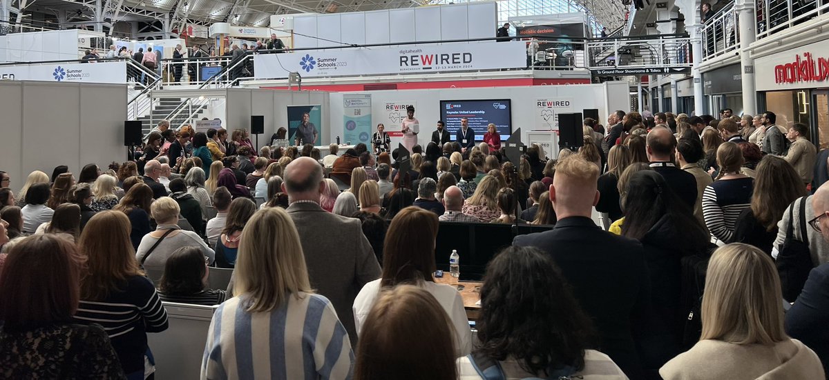 “Digital Nursing, that’s not proper nursing.”
 I’m fairly sure every single member of the Digital Nursing summit has heard these words. I’m fairly sure that standing only is further proof of it’s importance! #Rewired23