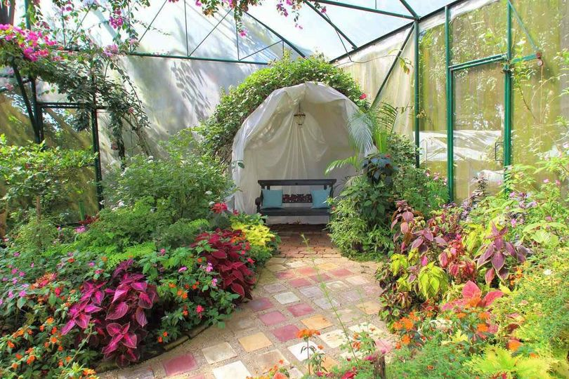 sonyasgarden's tweet photo. May picture ka na rin ba rito? ๐ธ Post it in the comments.
Yes you can roam around Sonya's Garden after dining in or visiting the spa. There are no entrance fees and everyone is welcome.
#sonyasgarden #tagaytayview #tourism https://t.co/F78UEEKQZs
