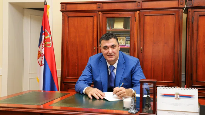 Serbi sāk saprast, ka #krievija nebūs tie labākie sabiedrotie?
#Serbijas ekonomikas ministrs Rade Basta atbalstījis sankciju ieviešanu pret krieviju.