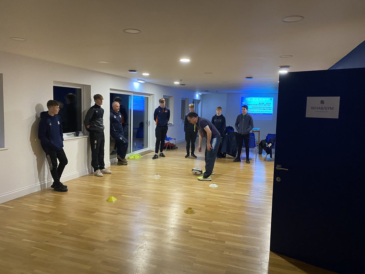 SRFCdevelopment's tweet image. Congratulations to pupils Hamish Simpson, Aiden MacFarlane, Elliot Hastie, Fraser Kelly, Logan Anderson and Finlay Smith (and First XV coach Michael Jaffray) who completed their @scotrugbycoach “Introduction to Match Officiating” course last night at Philiphaugh 👌👌🏉🏉