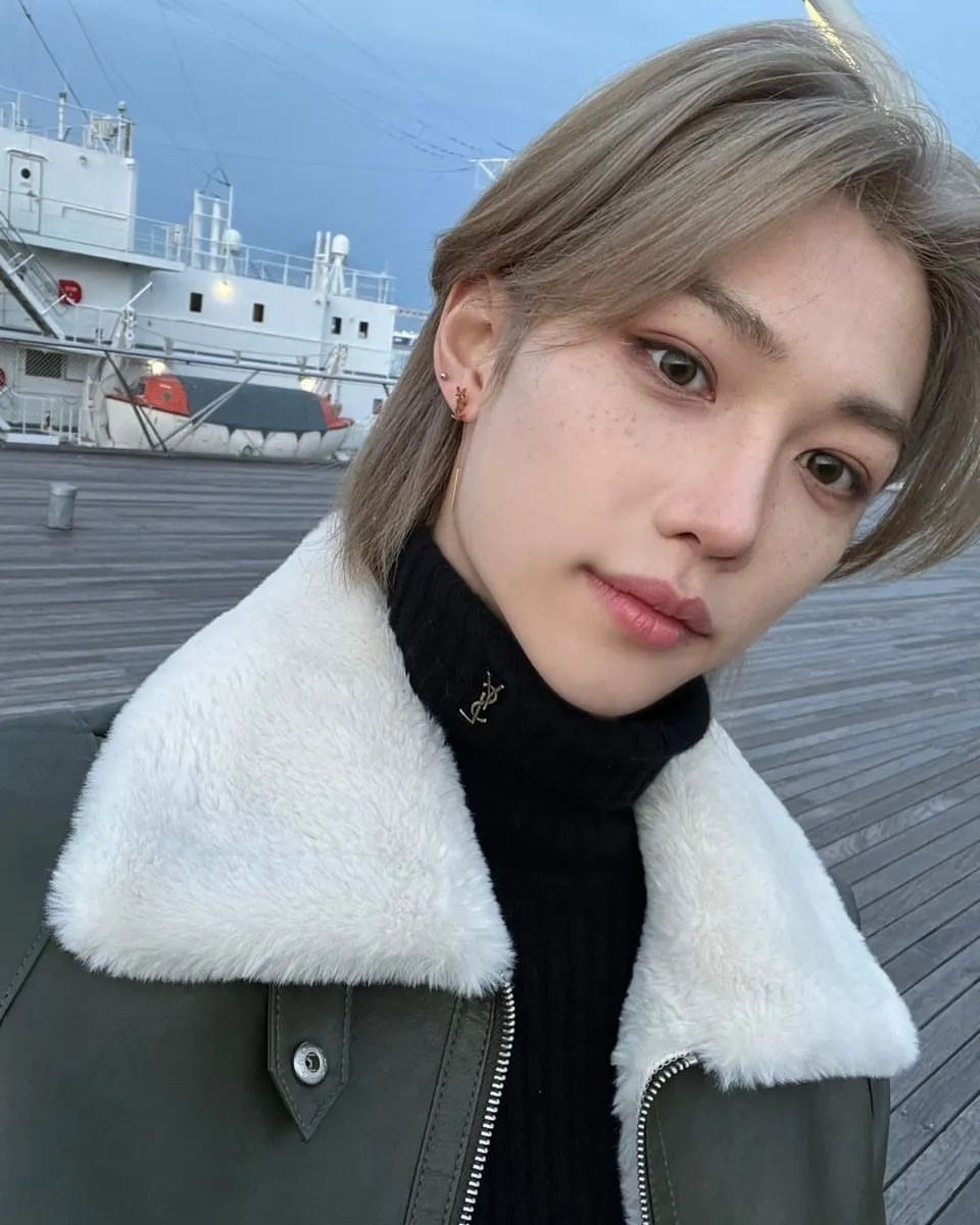 yonglixx_x's tweet photo. 해피 화이트 데이 🐈‍⬛🤍 
#straykids #stay #felix https://t.co/H5x0Xs4uYN