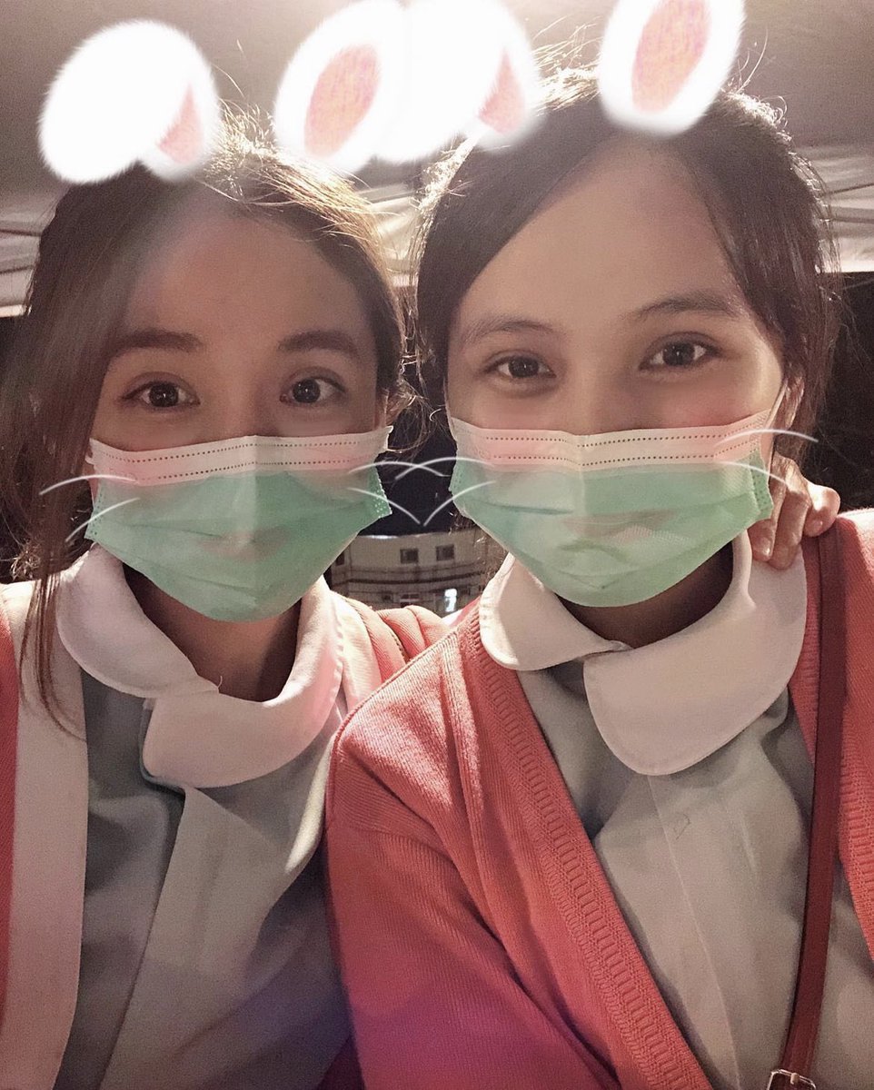 girl__0327's tweet photo. 今天看到身邊好多姐妹在放閃⋯
而我卻孤零零的在努力上班⋯

幸好還有妳陪伴我🥺🥺

#護理師 #上班日常 #閨蜜 https://t.co/33V7H5G3Bj