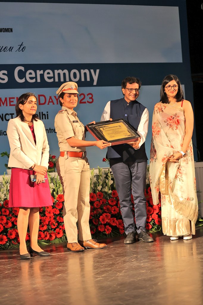 Felicitated with #InternationalWomensDay2023 award by @DCWDelhi.

I dedicate this award to all #women personnel who are working tirelessly with extreme dedication, hardwork, commitment and perseverance.

#NariShaktiForNewIndia #NariShakti #WomenEmpowerment
#proudCISFgirl