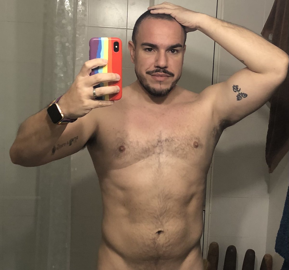 pep_cabrera's tweet photo. Work out &amp; new look #bigoti https://t.co/YY4MiG5v25