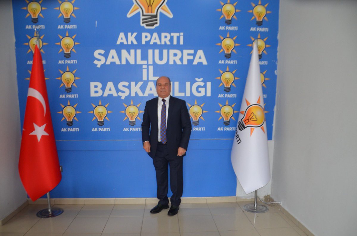 28.Dönem milletvekilliği aday adaylığı için ömrümüzün büyük kısmını vakf’ettiğimiz davamızın merkezi Akparti’mizde müracaatımzı yaptık Reis ile bizi yol arkadaşı yapan RABBİM’e şükürler olsun, ilgi ve desteklerinden dolayı mensubu olduğum teşkilatıma şükranlarımı sunarım.