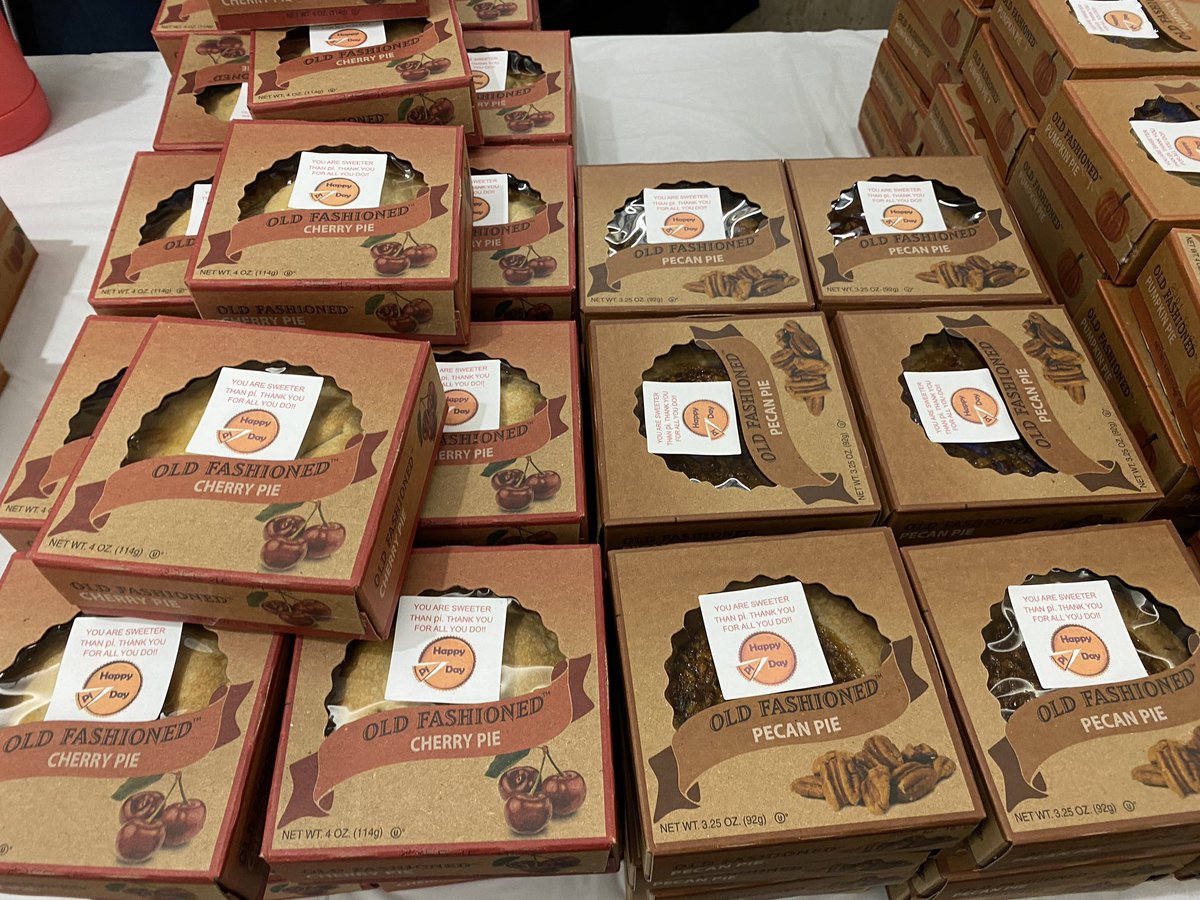 WetzlerLaurie's tweet photo. @Ps4wolves PTA spread a little staff love on Pi Day. Nice way to start a rainy day. #ourptarocks #pieforbreakfast https://t.co/4HpPHOKllE