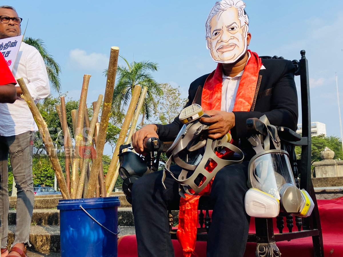 news_cutter's tweet photo. π· Pictures: A Protest of Creativity Against Government Held at Independence Square
#SriLanka #lka #sltoday #srilankatoday #ranil #SriLankaCrisis https://t.co/oANu1BX98x