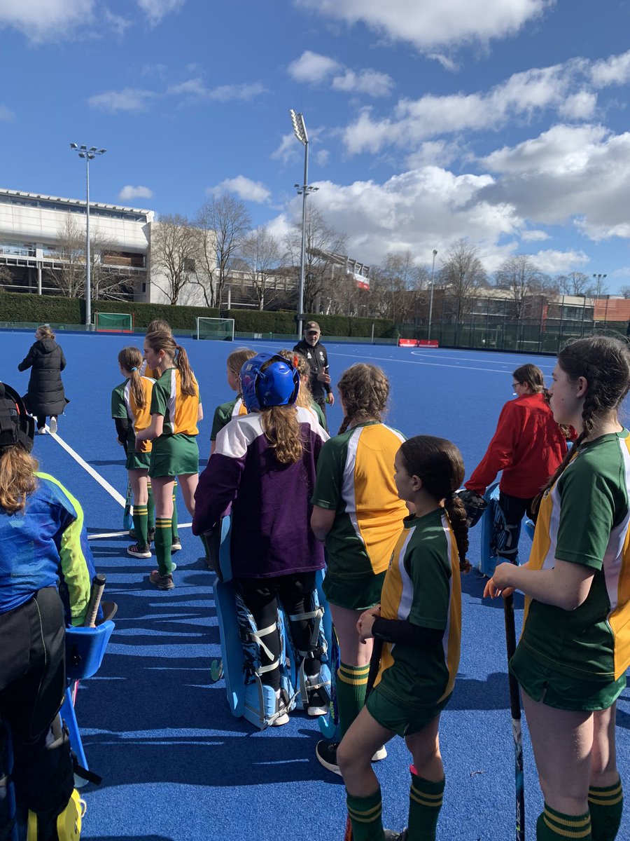 BishopstonPE's tweet photo. Now itโs the U12s turn! #gobish @HockeyWales https://t.co/JLG2qZJr8b