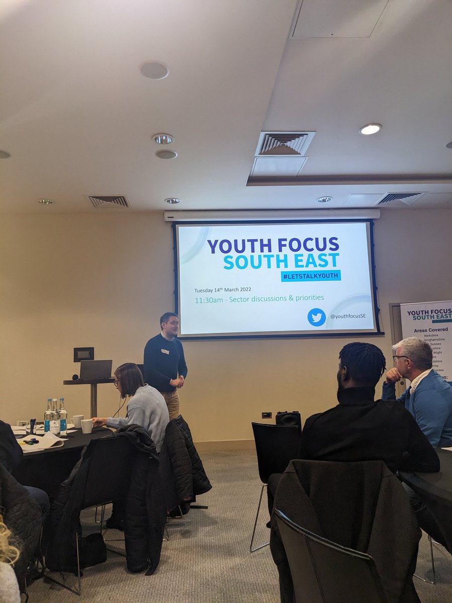 mistybower's tweet photo. Great to be part of @YouthFocusSE conference today talking about how we can work together to develop youth work across the region https://t.co/5yjEbmFon1