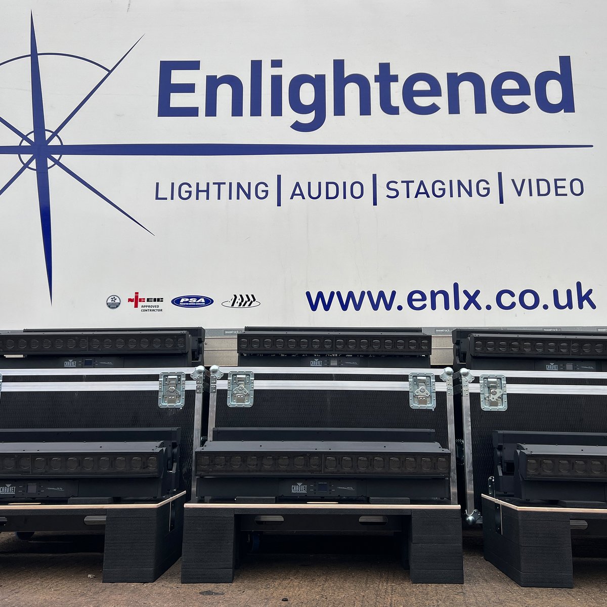 EnlightenedLx's tweet photo. Raising the Bar!
New hire stock of @ChauvetPro COLORado PXL Bar 16 IP65 - Motorised, pixel-mappable and weatherproof, ready and waiting to hire.
https://t.co/fqS4zm0A1v
#enlx #eventprofs #eventproduction #theatretech #prolx #chauvetpro #liveevents #livemusic #festivals https://t.co/7wYyB8Jl5v