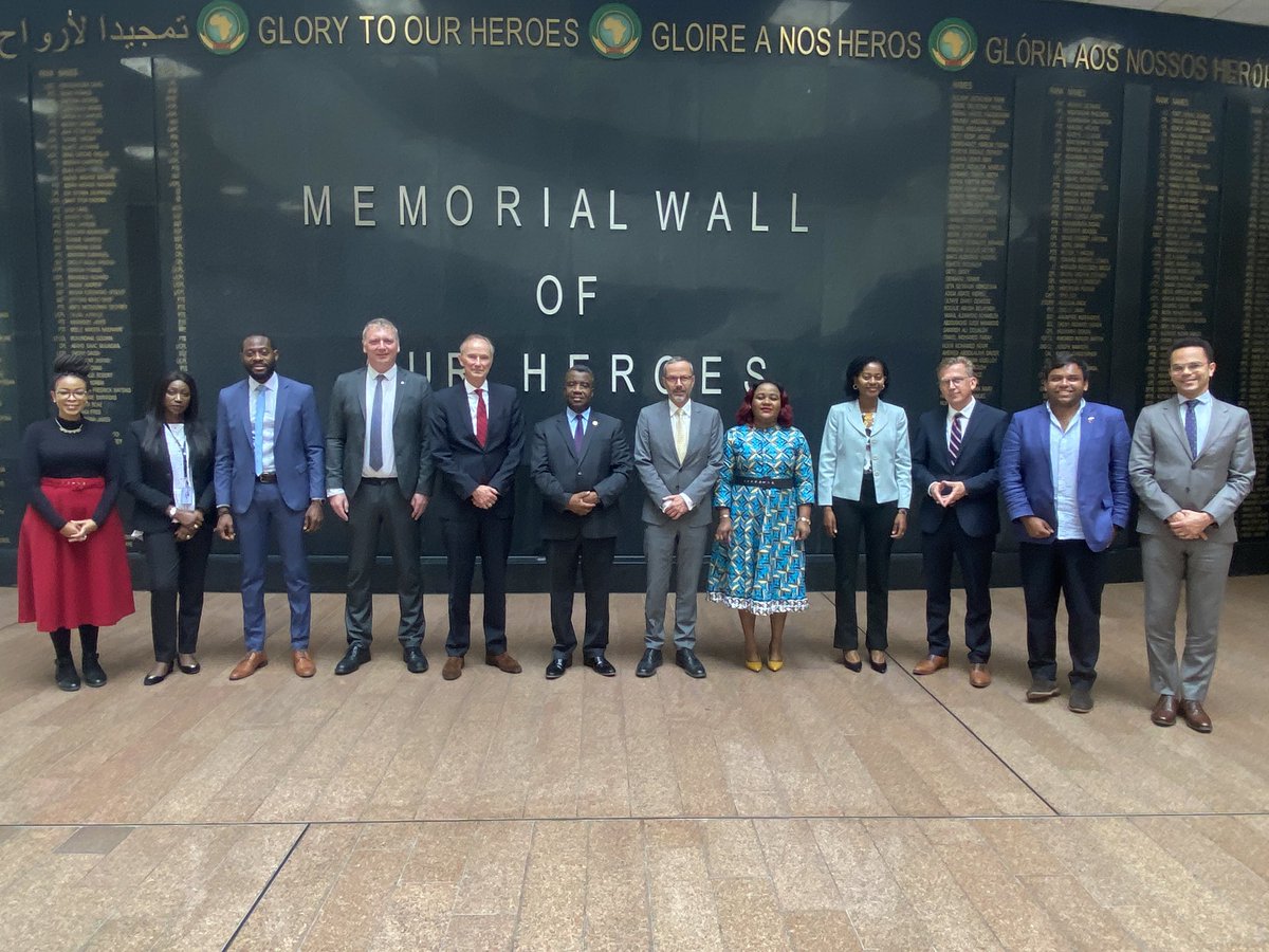 AUC_PAPS's tweet photo. Director @SarjohBah3 exchanged views with the Permanent Reps of #France, #Germany &amp; the #UK on the security situation in #Mali &amp; the Sahel, the role of #MINUSMA &amp; support to the peace efforts in #Ethiopia &amp; #Somalia.AU remains committed to coordinated approaches for lasting peace https://t.co/Jx7uw2cE6r