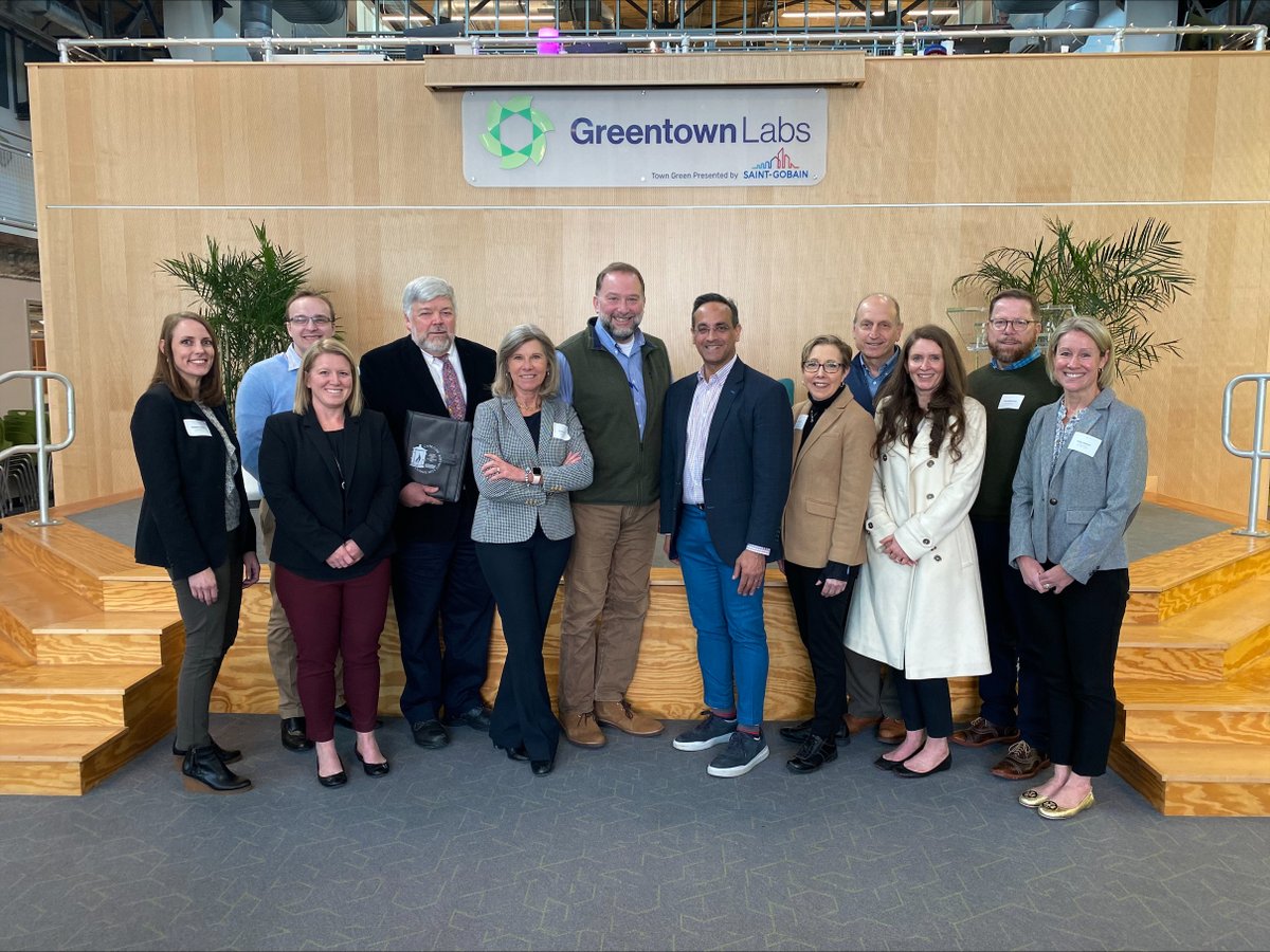 Thank you Joe Curtatone for hosting The Climate Change Collaborative with leaders from Cape Cod to Somerville’s cleantech innovation center “Greentown Labs.”   #ClimateAction #ScienceInAction