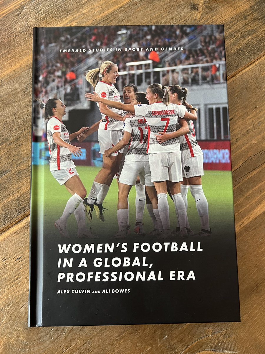 DrAliBowes's tweet photo. 📣📗⚽️BOOK GIVEAWAY! Our edited collection on ‘Women’s Football in a Global Professional Era’ is now published @alexculvin. 

We think it’s great, so to celebrate @EmeraldFairSoc have provided a copy to giveaway 🤩  

🔁 RT this post AND comment to enter. Ends 20/03 (UK only) https://t.co/KYl6GIFF54