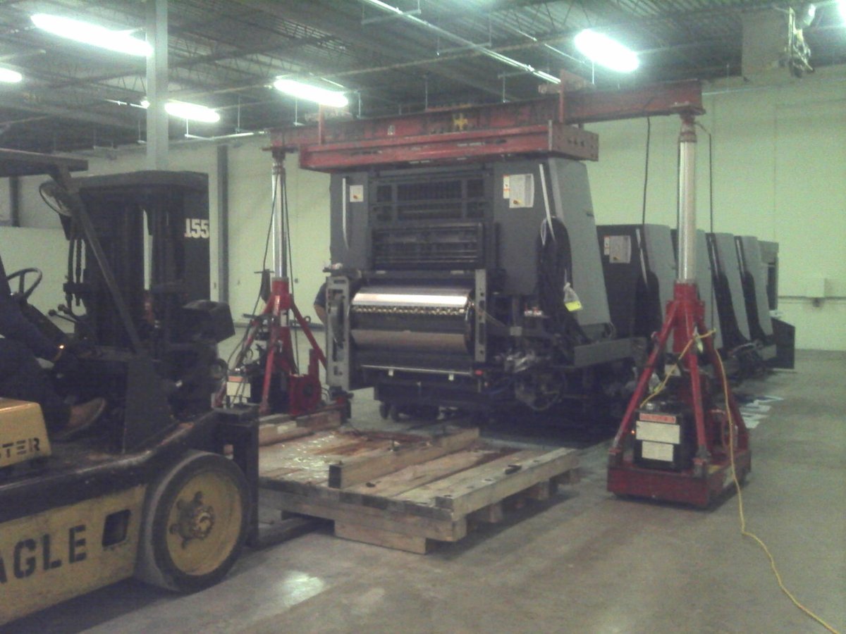 Eagle_Rigging's tweet photo. Expert rigging for your printing press machinery. Trust Eagle Rigging for a safe and efficient move. Contact us for a free quote today. #eaglerigging #heavymachineryrigging #printingpress #riggingservices

https://t.co/NvqnlyCbWm https://t.co/1rrNcPsW5e