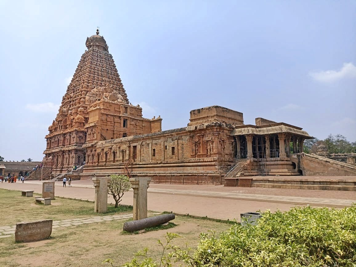 UpdatesTanjore's tweet photo. ✨Marvel of Thanjavur✨
#ThanjavurBigTemple #Yali
#TheCholas #HeritageCity 🇮🇳 https://t.co/Pv9Gcd577G
