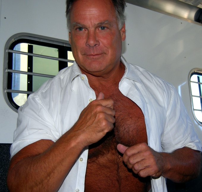 1 pic. California Muscledaddy from https://t.co/uDvNgxouOP profiles  --  #California #californialove