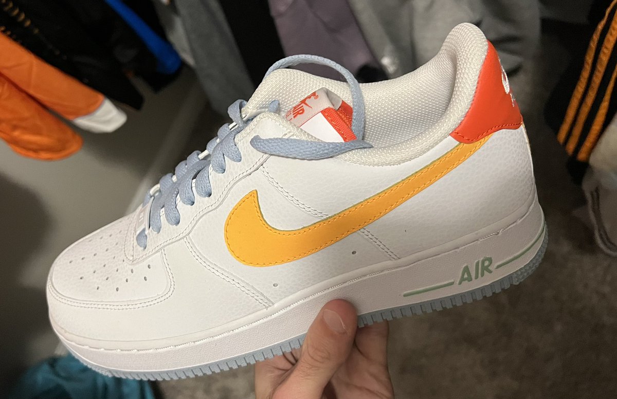 Show off your opening day sneakers! #nike #sneakers #shoes #nikeairforce #style #applepodcast #mls #houstondynamo #soccer #football #orange #holditdown #htown #houston #l4l #f4f