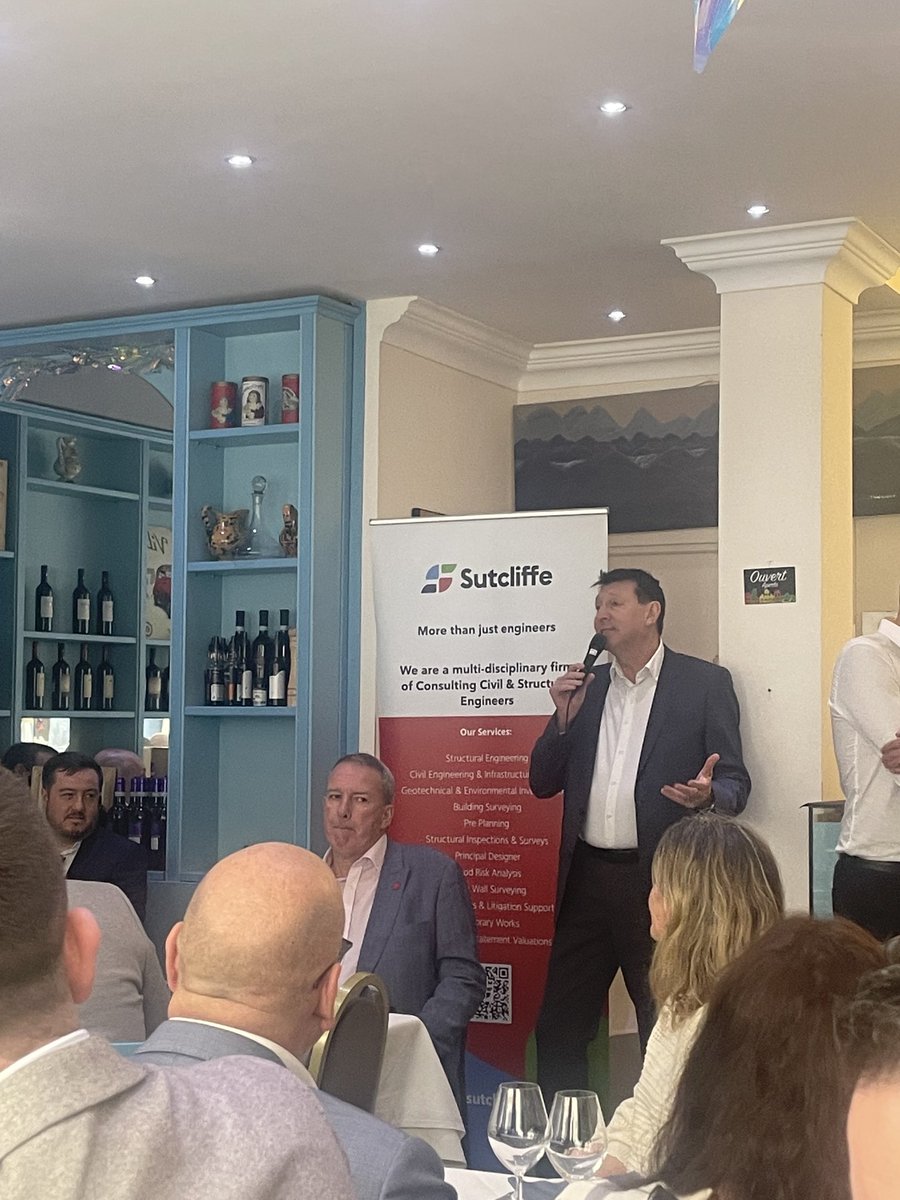 bxbltd's tweet photo. Delighted to attend the first @DowntownBusines #mipin lunch with @DowntownFrank. Looking forward to great afternoon https://t.co/9lmQ5tUYuO
