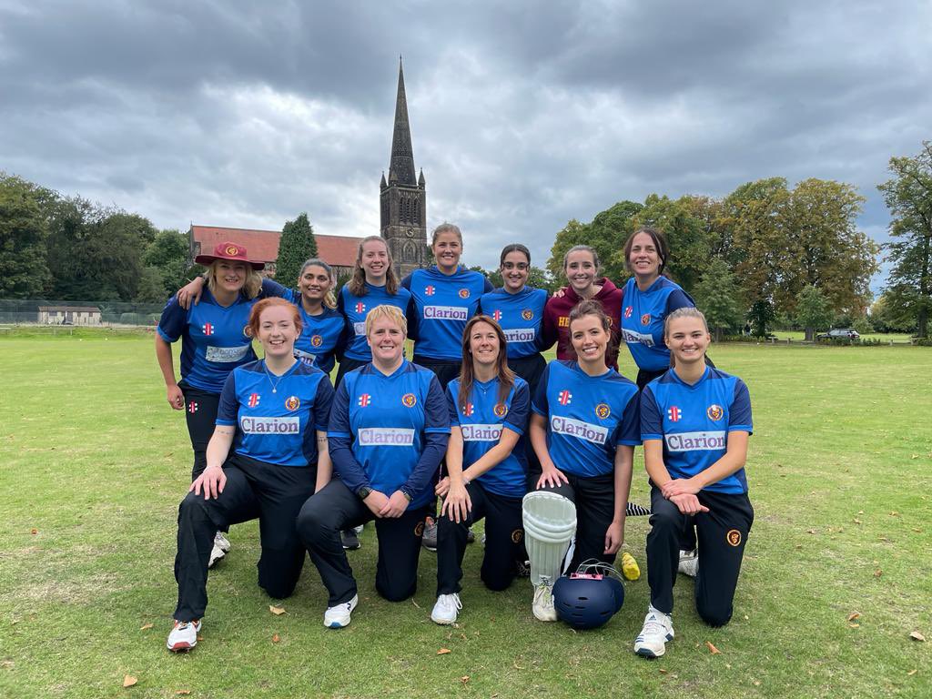 🚨 attention #crickettwitter !!! 🚨

our women’s team are without a shirt sponsor for the 2023 summer and need to find one before our games start! 😩💔

the squad has nearly doubled over the winter and we have many newbies to playing as well!