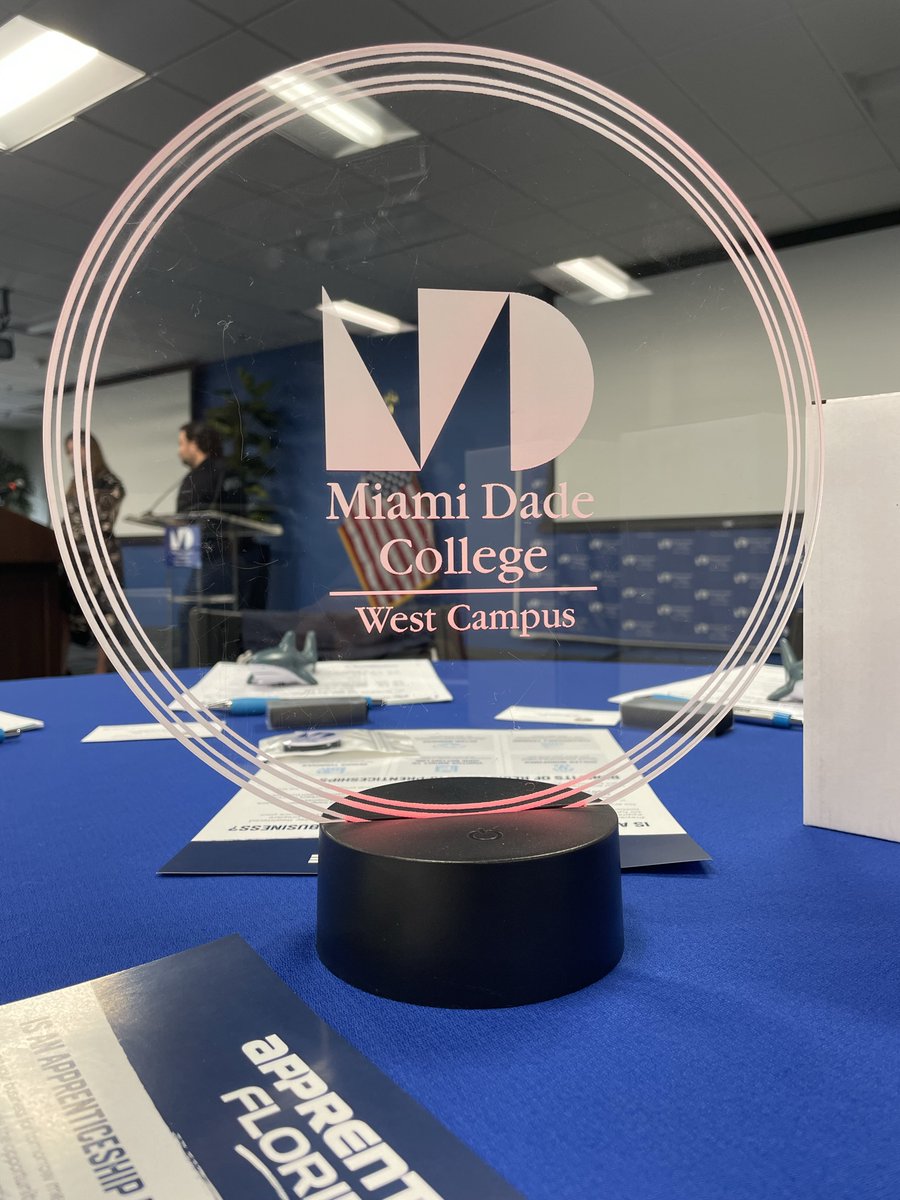 ACB_US's tweet photo. we provide our team members with the tools, training, and support they need to excel in their roles and grow within our organization. 

We are incredibly proud of Gabriel and Evelyn for representing our company at this event and for sharing their knowledge and experience  (2/3) https://t.co/ZaLvvjJMFj