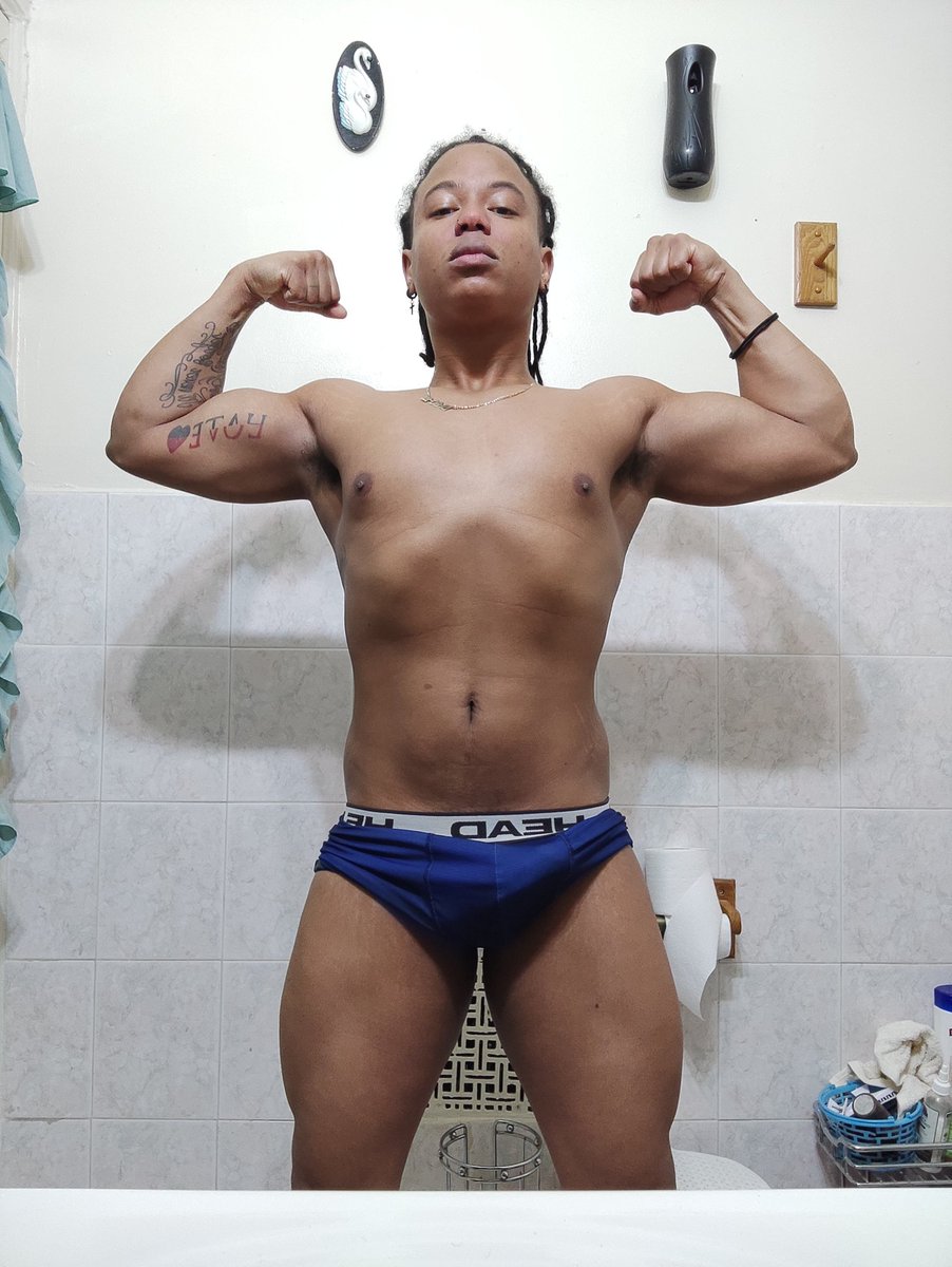 Adrianwayne1's tweet photo. Debe ser un estilo de vida no un castigo.
Vamos por mas "Trust the Process"
Workout Trying to get on shape building my muscle No Pain No Gain #WorkingHard #Gym #Muscle #WorkOut ๐๐พ๐ช๐ฝ๐๐พ๐ช๐ฝ #BeastMode #TryingToBeFit #PandAliens #FitPanda #StayOnShape #StayFit #GymMotivation #Fitness https://t.co/00p3nwF4Ed