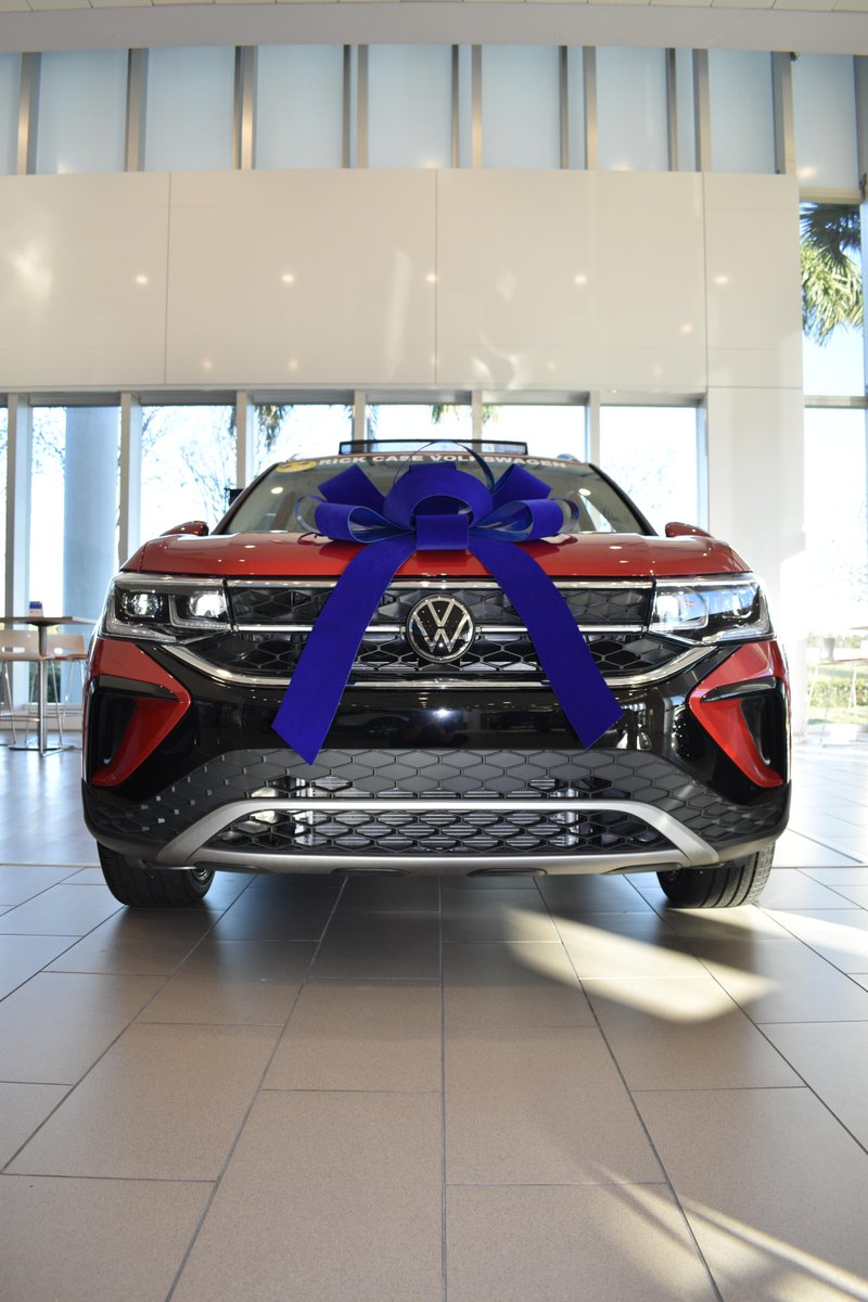 Let the adventure begin in a Volkswagen Taos! #TestDriveTuesday
.
.
.
.
.
#rickcasevolkwagen #taossnerd #taos #vwtaos #vwsociety #vwlife #vw #dealership #southflorida #cars #miami #miamilife #weston #suv #compact #blue #davie #volkswagen #volks #vwlove #volksworld #stance