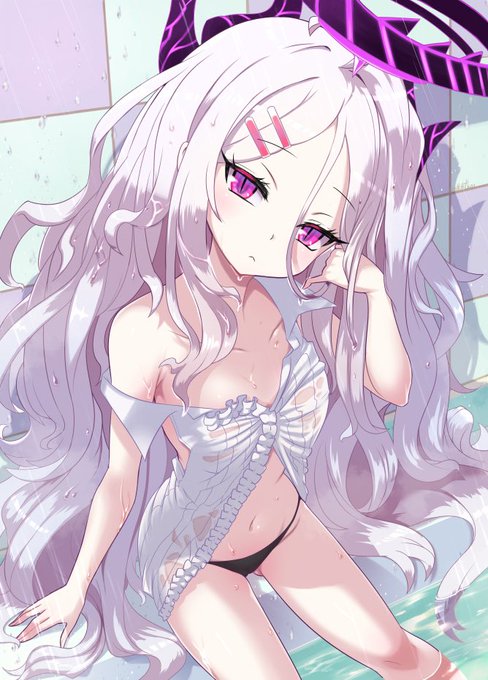 #ホワイトデーは銀髪白髪を愛でる日
ヒナァ☺️ 