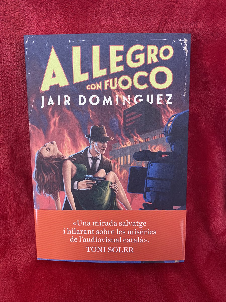 tona81gi's tweet photo. Que no sigui dit, @sempresaludava: començo lectura!
Ja em diràs quan et va bé venir… 😬🤣
#AllegroConFuoco #Lectura #Giroglífic https://t.co/yh73x6KGj2