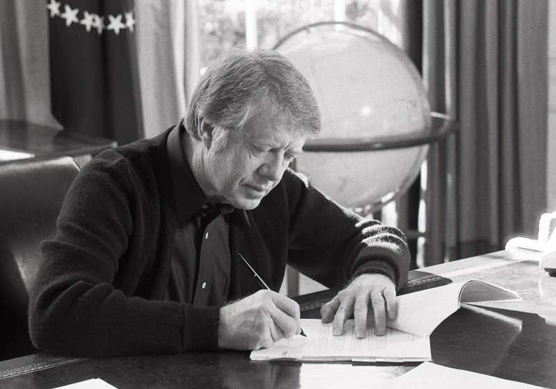 CarterLibrary's tweet photo. It’s #NationalWriteYourStoryDay! #DYK President Carter wrote 32 books, most of which are autobiographical in nature? His book, An Hour Before Daylight, recounts his Depression-era boyhood on a GA farm. #WriteYourStory NAID 173610
https://t.co/nX2n7P0mEn https://t.co/XUYx67phF7