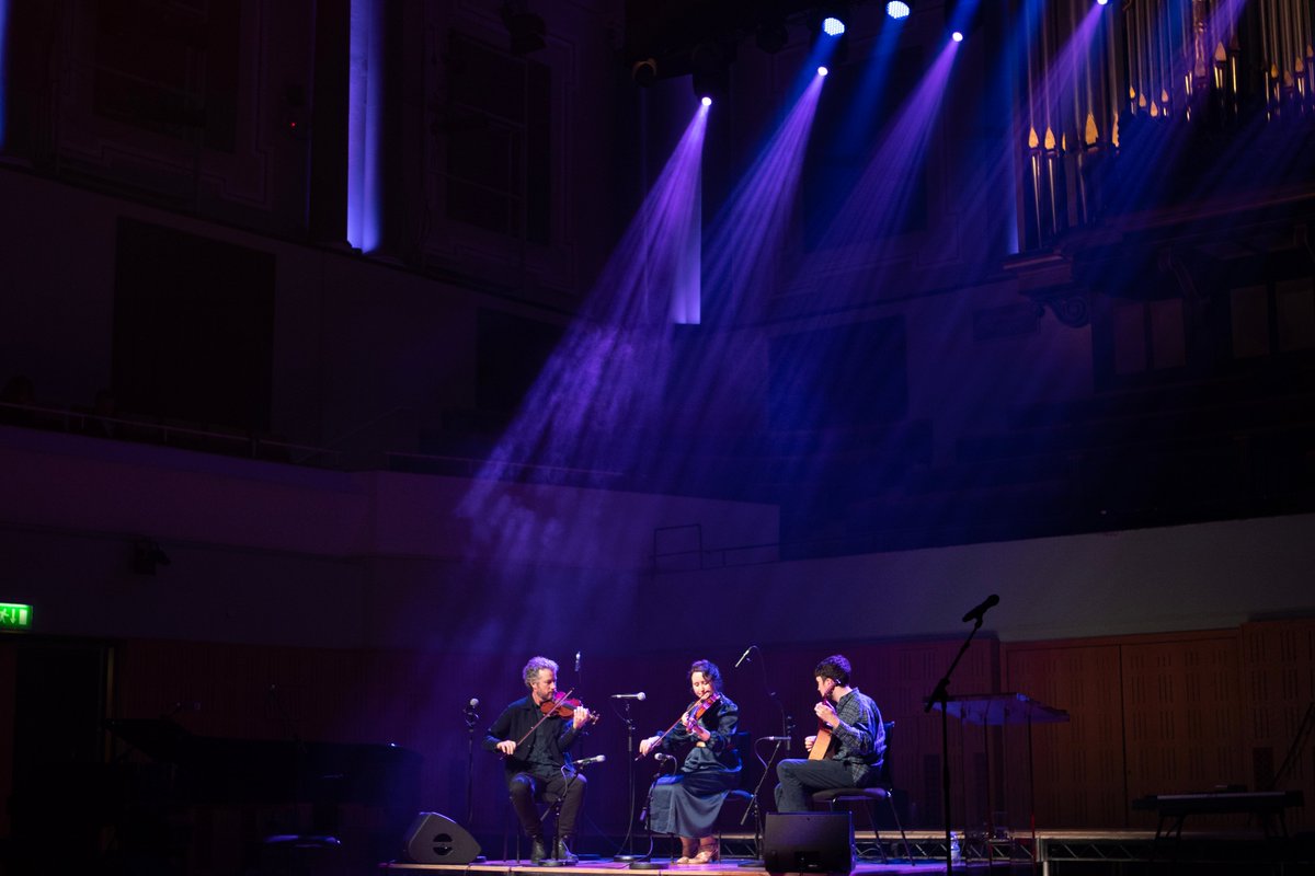 ITMADublin's tweet image. We&apos;d like to thank all our artists and everyone who came out Sunday for our Drawing from the Well concert. A beautiful night made possible thanks to our sponsors, ITMA staff and continued support from @NCH_Music.

#RTESupportingtheArts