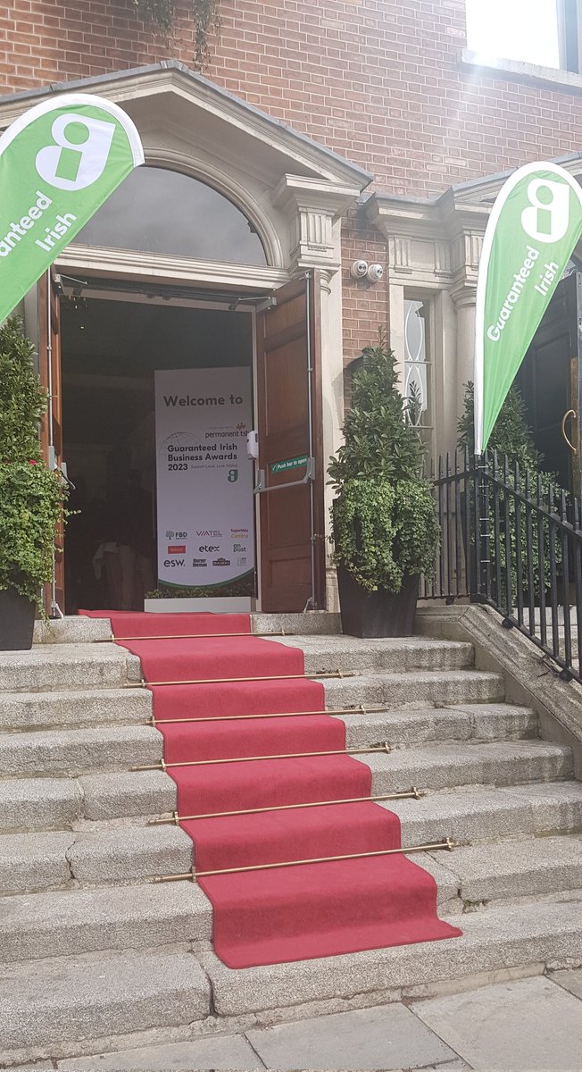 Rolling out the red carpet here at the <a href="/theshelbourne/">The Shelbourne</a>! Very exciting afternoon ahead for the #giba
<a href="/guaranteed_irl/">Guaranteed Irish</a> #alltogetherbetter